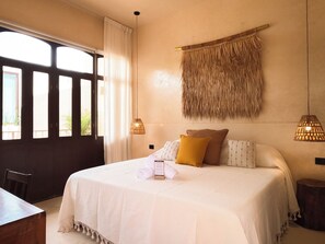 Double Room, 1 King Bed, Garden Area