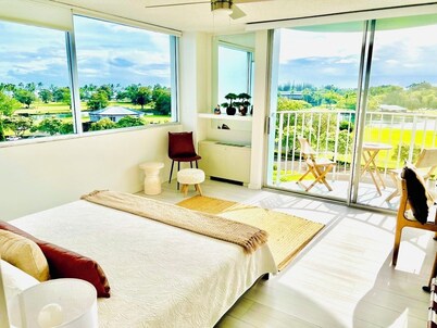 Amazing Ocean & Park Views -  Pool & AC