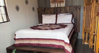 Cabin 1 The Sunrise Patio