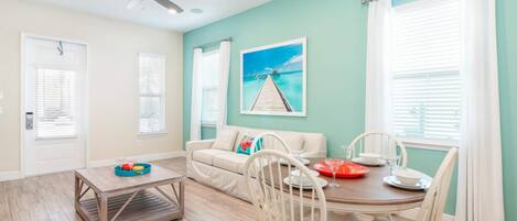 House, Multiple Beds, Patio, Garden View (Parrotfish Place) | Dining