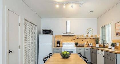 Charming 2-bedroom condo in beautiful Wintergreen Resort