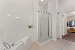 Condo, Multiple Beds, Balcony, Garden View (Peaceful Horizons at Caribe Cove) | Bathroom | Deep-soaking bathtub, hair dryer, towels - Peaceful Horizons at Caribe Cove (Kissimmee)