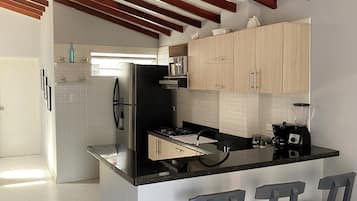 Microondas y parrilla de estufa