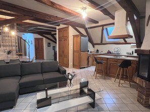 TV connectée, cheminée