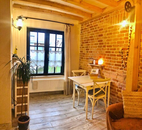 Charming vintage studio L'atelier de Rose, free WiFi