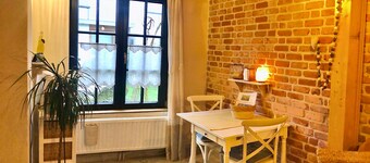 Charming vintage studio L'atelier de Rose, free WiFi