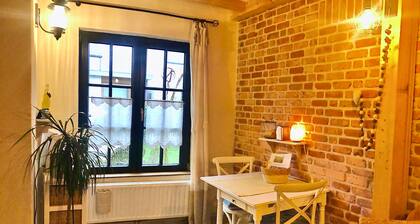 Charming vintage studio L'atelier de Rose, free WiFi