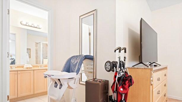 House, Multiple Beds, Patio, Pool View (Poolside Paradise) | Spa - Poolside Paradise Sleeps 6! (Davenport)