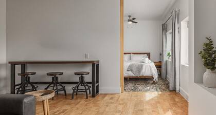 Downtown 1 Bedroom Flat at Salted Roots Basecamp