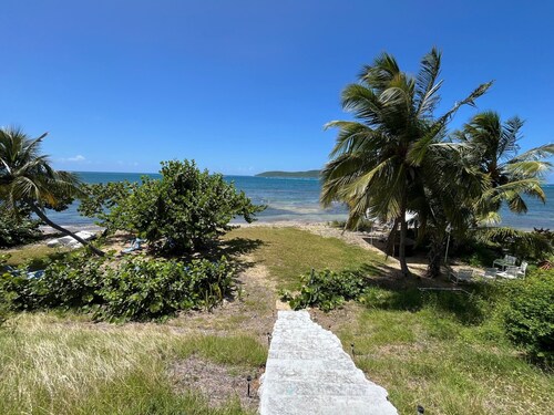 Oceanfront Hidden Gem of the East End!