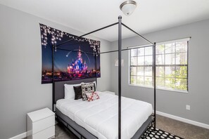 House, Multiple Beds, Pool Access, Pool View (Solterra Dream Escape)