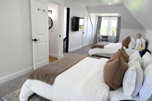 3 Schlafzimmer, Bügeleisen/Bügelbrett, kostenloses WLAN, Bettwäsche