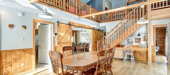 Extra-large 4,000 sq ft woodland retreat with authentic Wood-fired Sauna