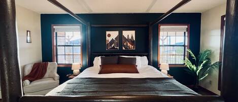 3 bedrooms, iron/ironing board, travel cot, free WiFi