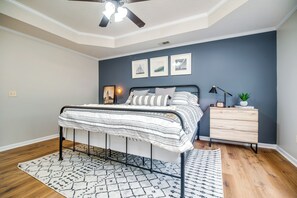 4 Schlafzimmer, Bügeleisen/Bügelbrett, WLAN, Bettwäsche
