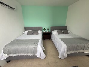 2 chambres, fer et planche à repasser, Wi-Fi