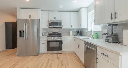 Comfortable 3BR/2BA Home , 2 Units in One+ Great for Family Trips +Free Parking