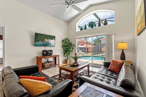 House, Multiple Beds, Pool Access, Pool View (Sunkist Getaway) | Living area | 42-inch flat-screen TV with digital channels - Sunkist Getaway (Davenport)