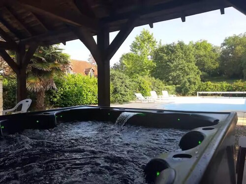 ⭐ Séjour nature avec piscine & jacuzzi – 6 pers