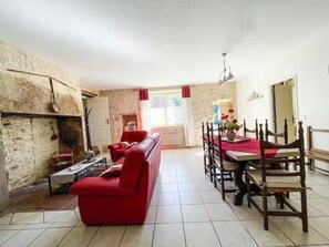 Interior - ⭐ Large family estate - Swimming pool, jacuzzi - Ideal for groups, sleeps 24 (MARTEL)