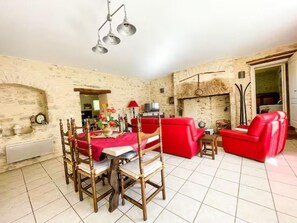 TV, offices - ⭐ Large family estate - Swimming pool, jacuzzi - Ideal for groups, sleeps 24 (MARTEL)