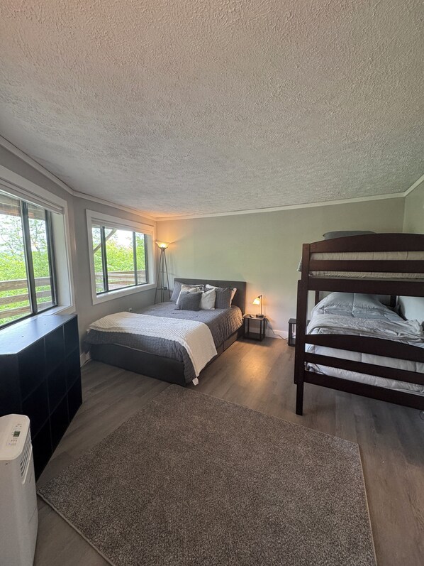 2 chambres, Wi-Fi gratuit, draps fournis