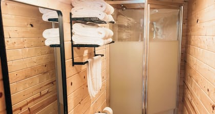 The Cabins at Bent Pine Ranch ~ Cabin #4