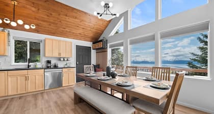 Mountain|Bay|Spit Views + Hot Tub & Yurt Retreat