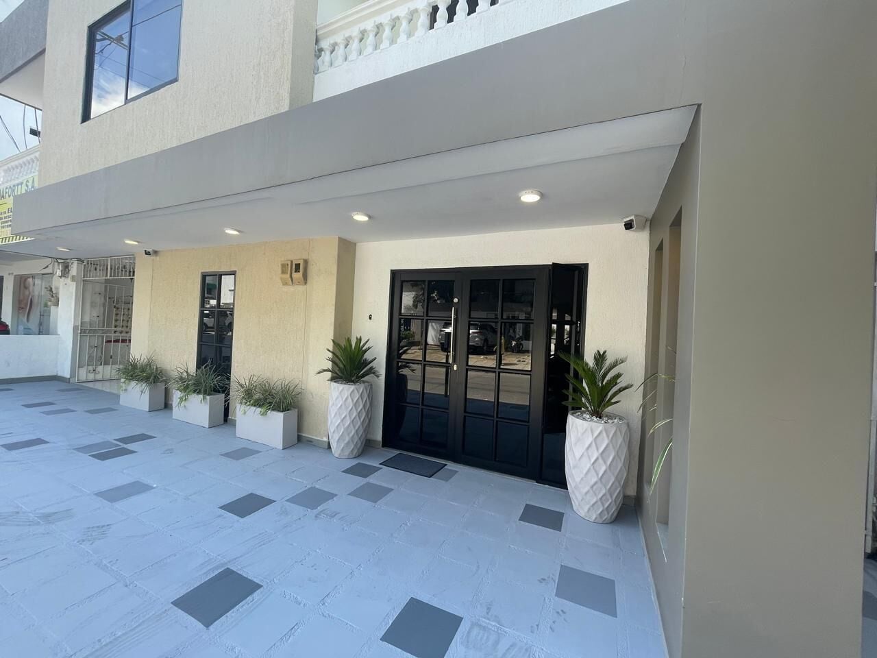 ด้านหน้าที่พัก