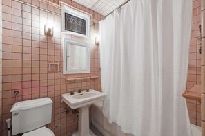 Hair dryer, towels, toilet paper