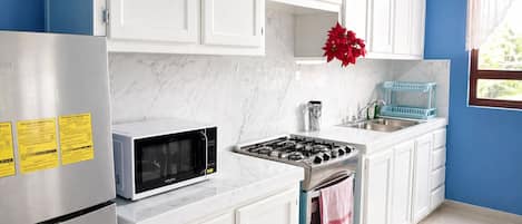 Microwave, oven, stovetop