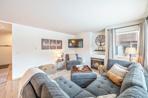 スマートテレビ、暖炉