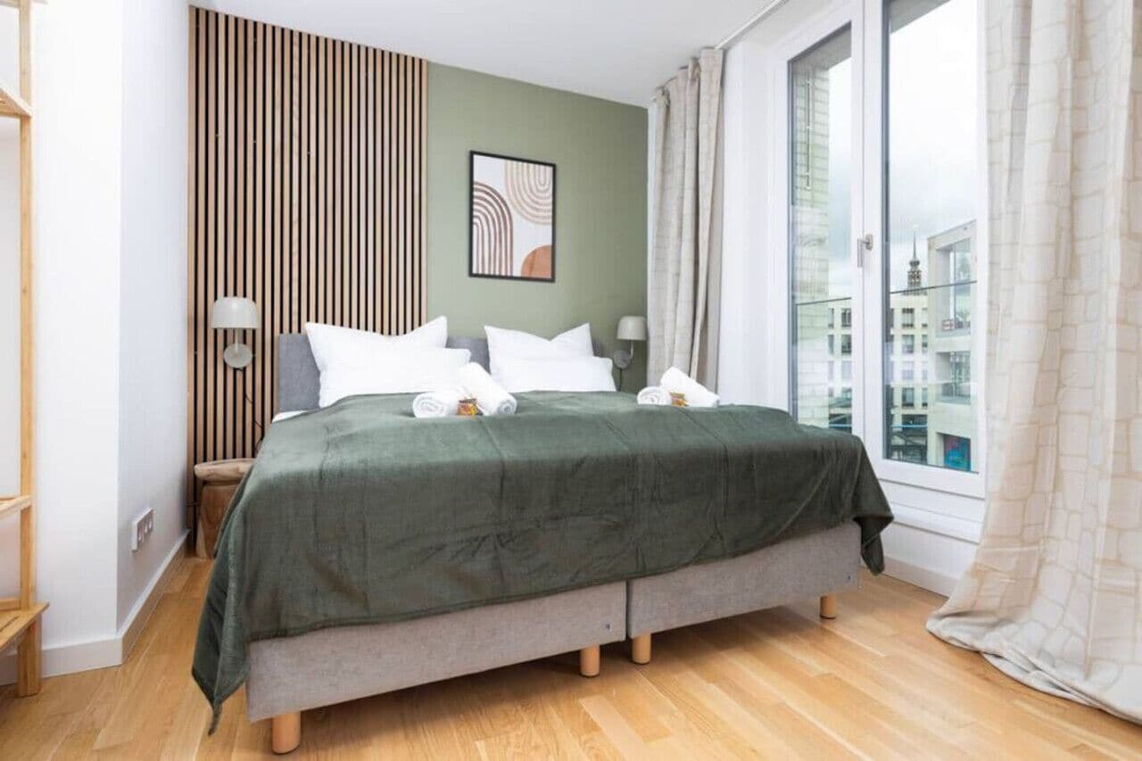 2 soveværelser, skrivebord, strygejern/strygebræt, weekendseng