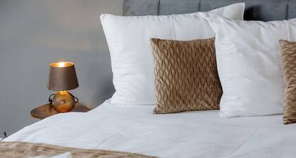 UNiQE I 100qm I Nähe Messe