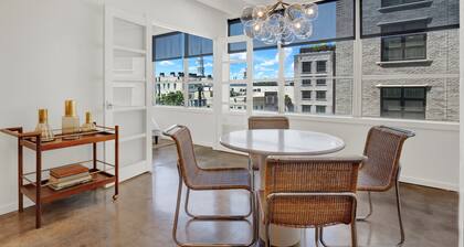 Luxury Retreat in the Heart of Savannah! | Heated Pool Access | By Southern Belle