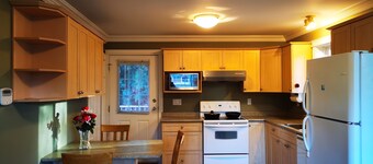 Eagle's guest suits: two bedrooms living room private kitchen and full washroom