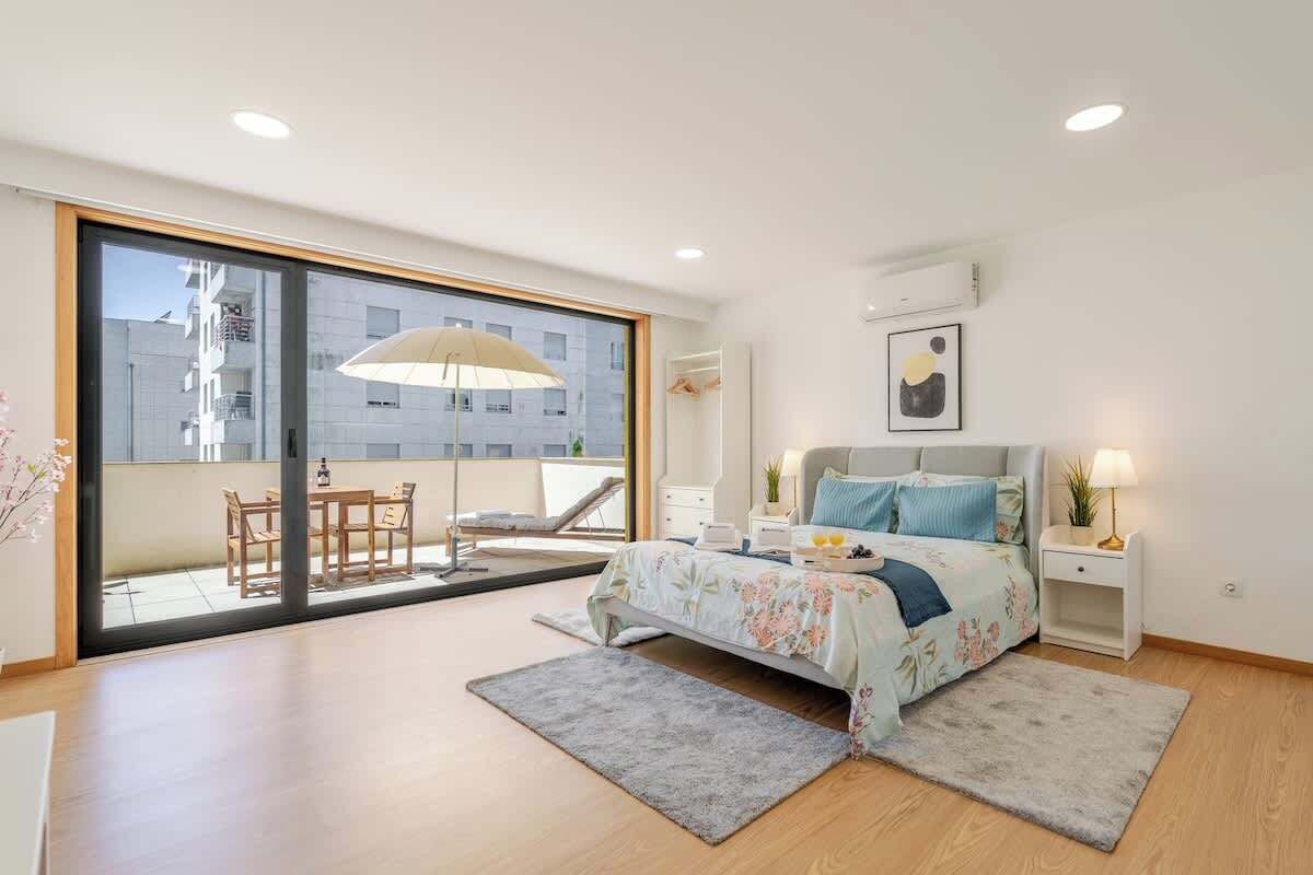 1 bedroom, iron/ironing board, free WiFi, bed sheets