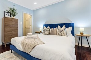 4 bedrooms, WiFi