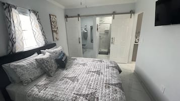 1 bedroom, iron/ironing board, free WiFi, bed sheets