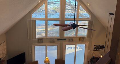 Idyllic Chalet with Stunning Waterfront Views