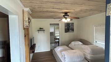 1 bedroom, free WiFi