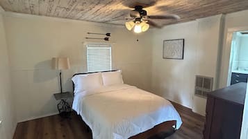 1 bedroom, free WiFi