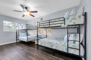 4 Schlafzimmer, kostenloses WLAN, Bettwäsche