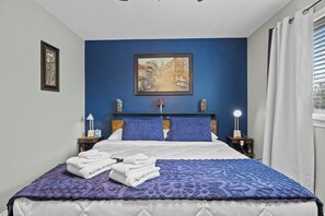 4 makuuhuonetta, silitysrauta/-lauta, Wi-Fi, vuodevaatteet