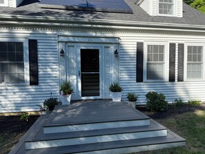 Exterior detail - 3-bedroom house in charming Barnstable with WiFi, AC,Walking distance to Main st (Barnstable)