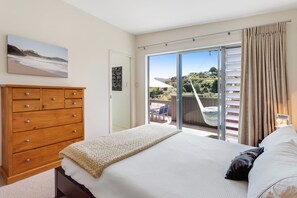 4 Schlafzimmer, Bügeleisen/Bügelbrett, WLAN, Bettwäsche