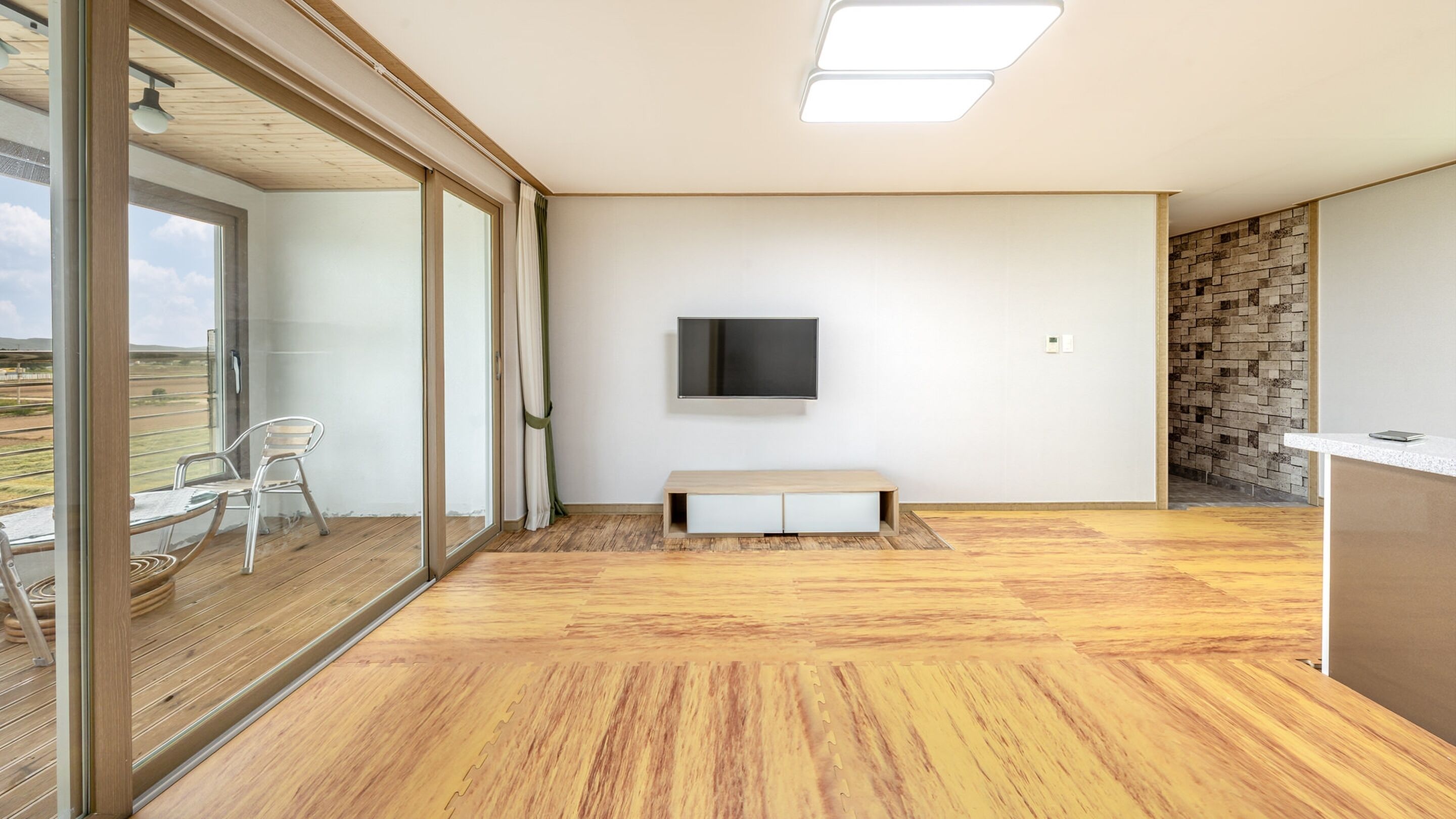 Basic-Zimmer, 3 Schlafzimmer (January Unit 7(BBQ)) | 1 Schlafzimmer, kostenloses WLAN