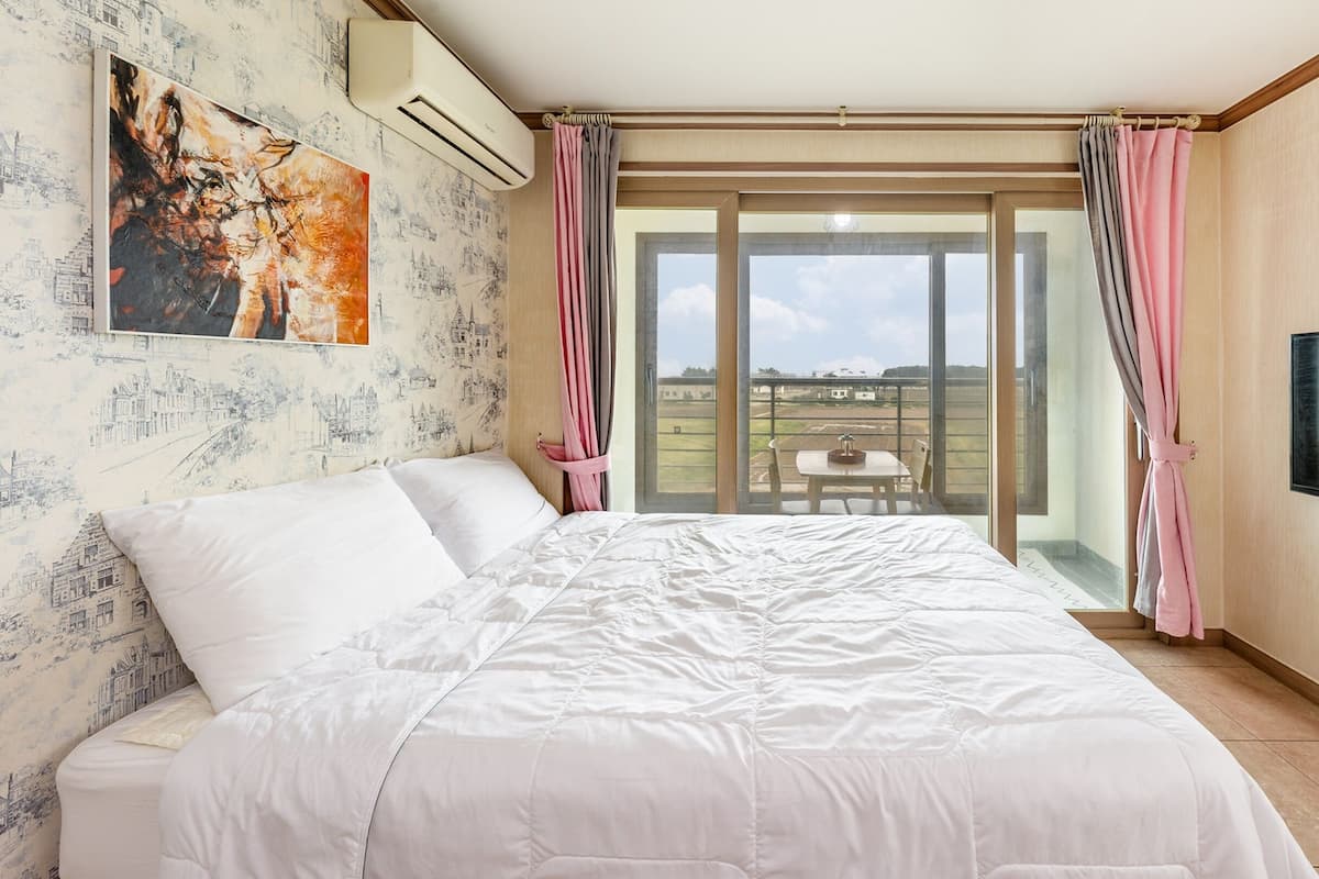 Basic Room, 1 Bedroom (Feb Room 107(BBQ)) | 1 bedroom, WiFi (free)