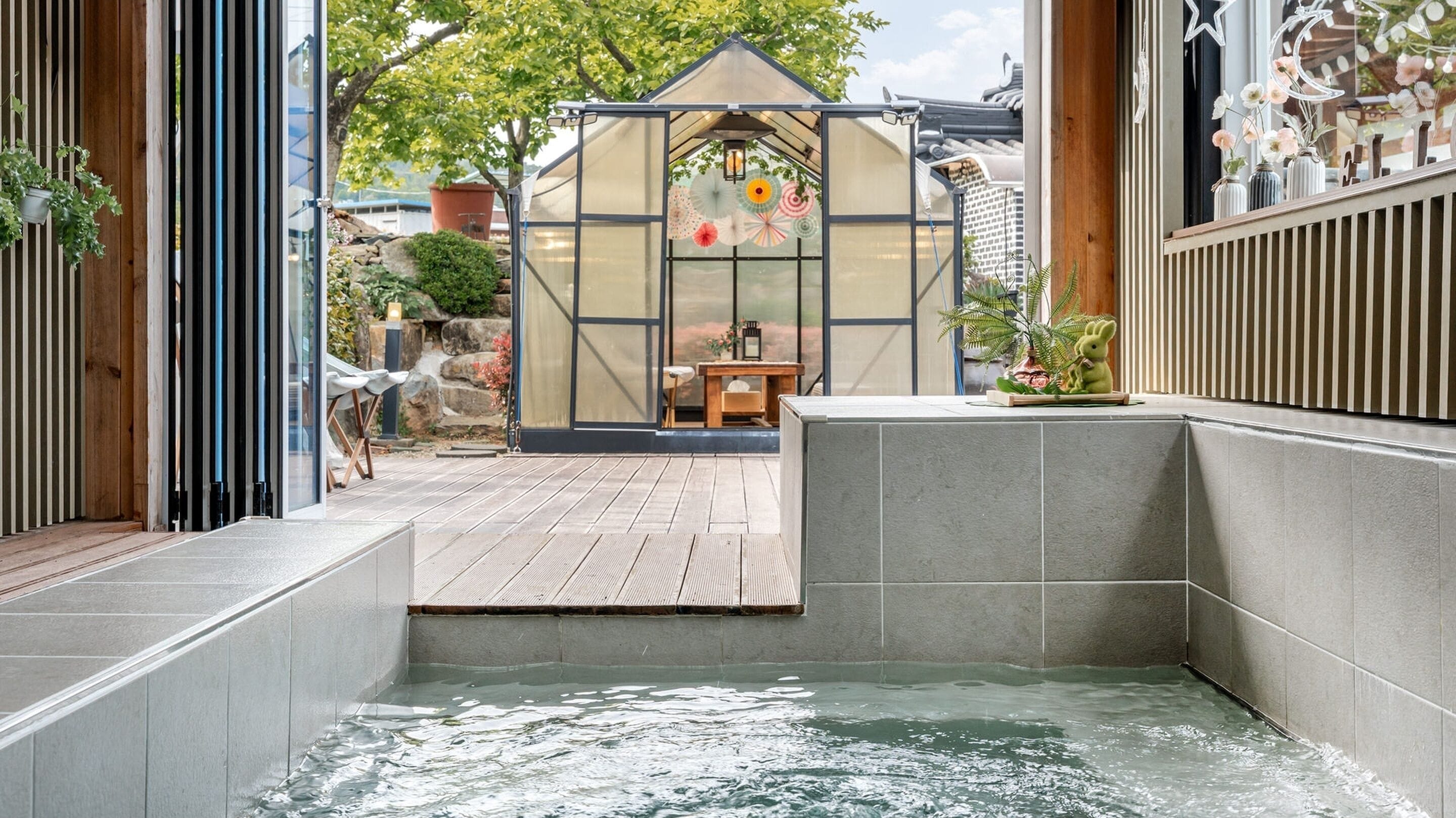 Basic Room, 3 Bedrooms (Elon Private House (Hanok/Jacuzzi)) | 3 bedrooms, free WiFi