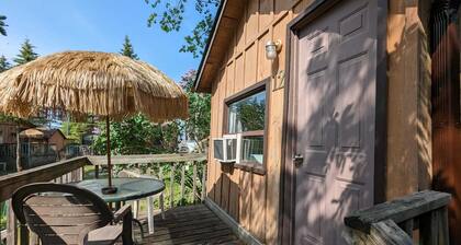 Traditional Tiny Wood Cottage #12 Camping style Cottages 5 minutes to the beach!